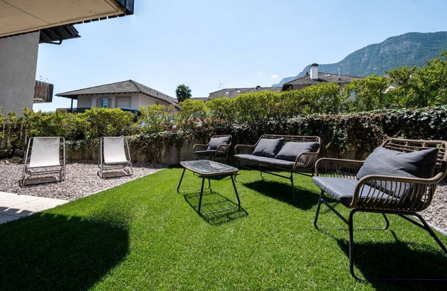 Gartenwohnung mit Parkplatz - 5 Min ins Zentrum