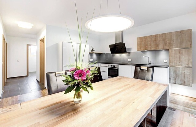 Gartenappartement de Luxe
