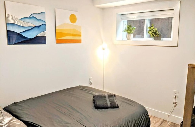 Garden Apartment Free Parking Central Location