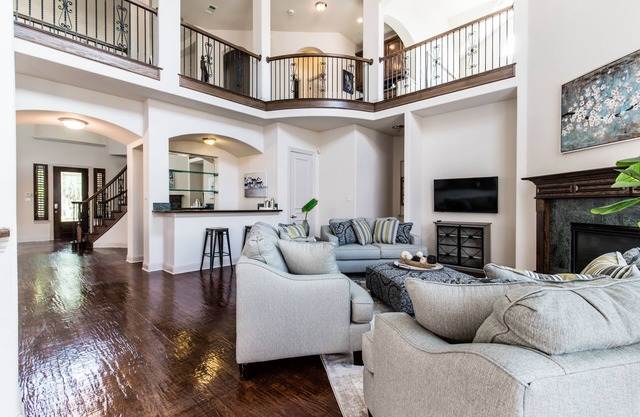 Garden Laurel | Luxurious 5 Bedroom