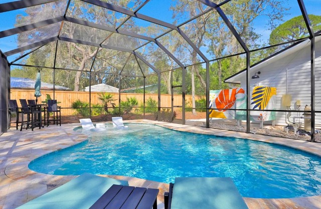 Garden Pool Paradise