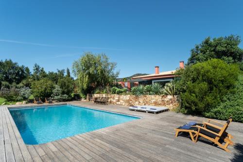 Garden Seaside Villa by CadenzaLux