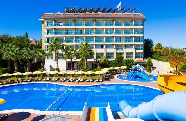 Gardenia Beach Hotel