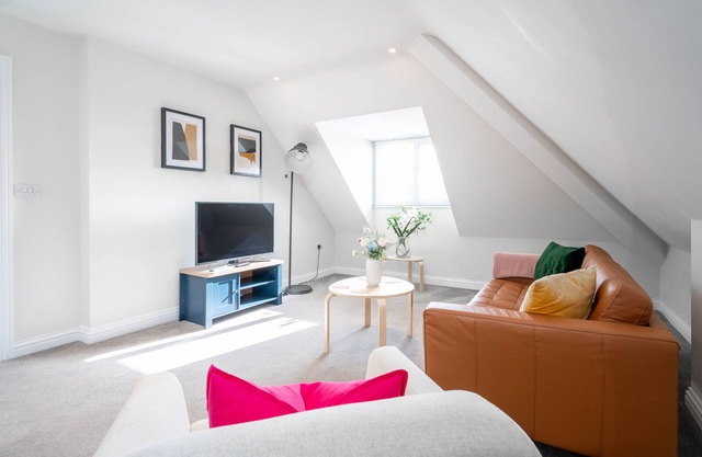 Stadtblick-Deluxe-Apartment-Eigenes Badezimmer-2 bed 2 bath penthouse