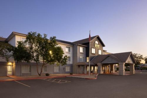 Garner Hotel Phoenix Northwest - Surprise by IHG