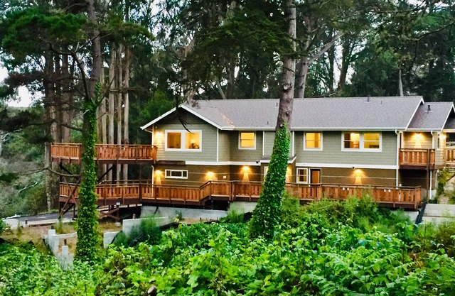 Gated Beach Front Retreat - Neu renoviert am 1. 5 Morgen nur wenige Schritte vom Strand entfernt