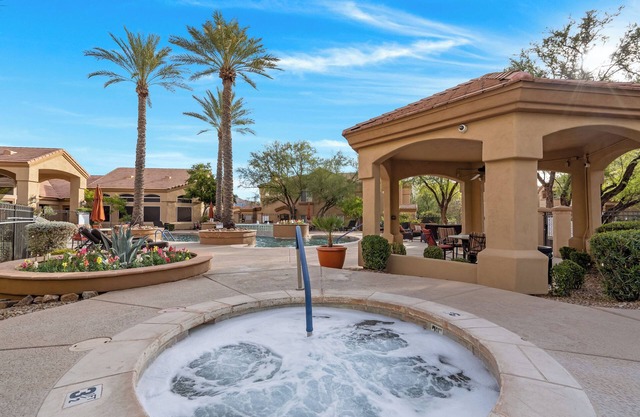 Gated Condo Long Stay in the Heart of Ventana Canyon!
