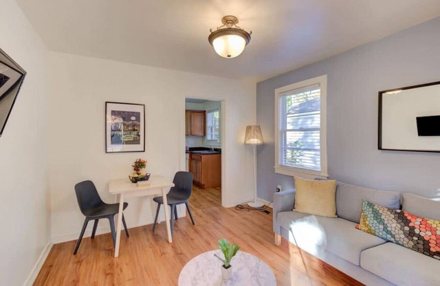 Gated Cottage walking distance to Overton Square!