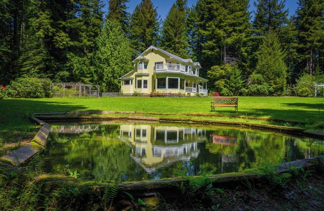 Gather in the Redwoods | 5 Bed, 3.5 Bath