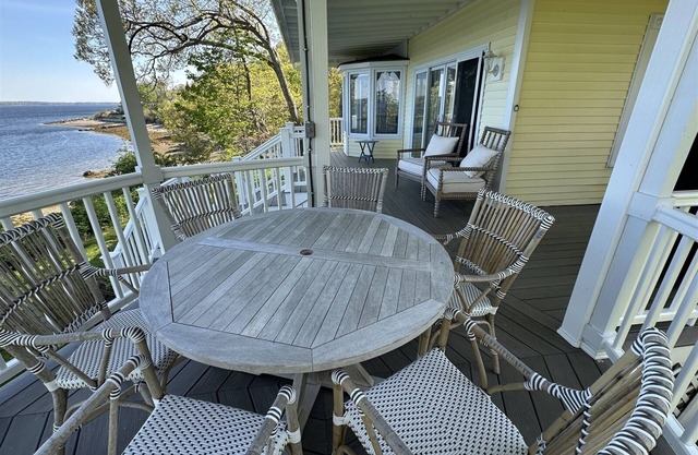 GAZEBO BEACH COTTAGE - Town of Northport