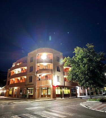 Gelov Hotel