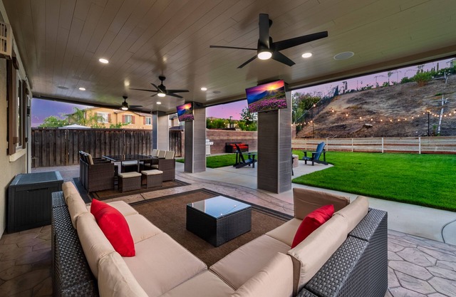 Gem of The Valley 💎 (Upscale, Comfort & Spacious)