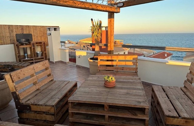 Penthouse direkt am Meer 60 m