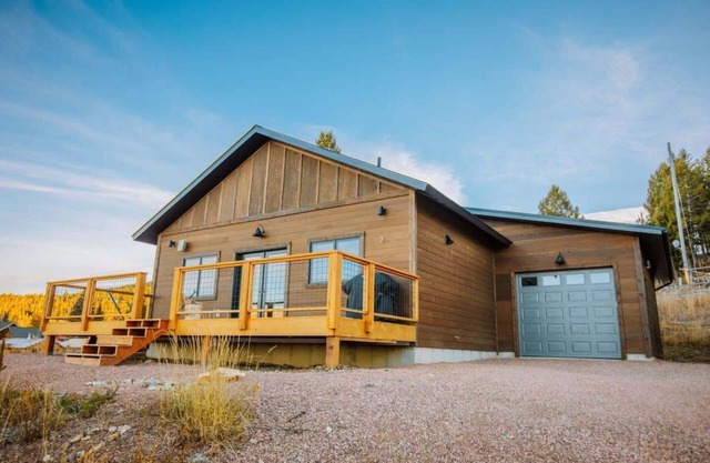Georgetown Getaway - Lakeside Cabin