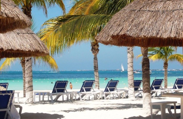 *Deutscher Besitzer * Villa im Maya-Mexikanischen Stil Vw Kaefer Miete