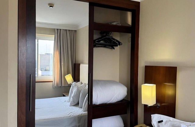 Get a Flat 100mts Av. Paulista - Jardins