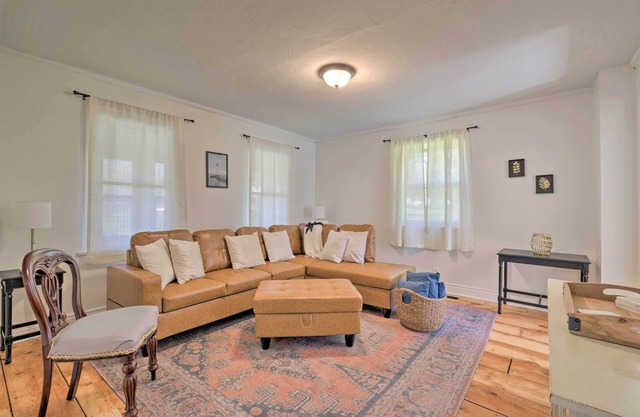 Getaway in Sodus Point w/ Private Yard