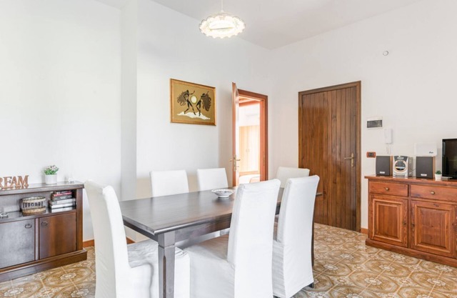 Giardini Naxos Apartment with Terrace near the Sea