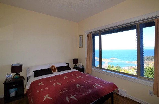 Gibralter Rock Ocean View B&B