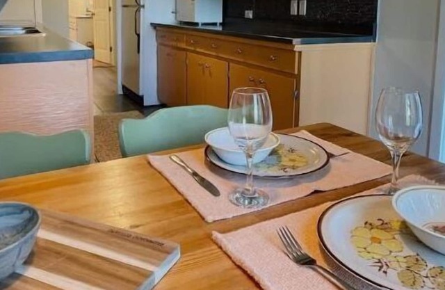 Gibsons Landing Pad - 1 Bedroom Suite