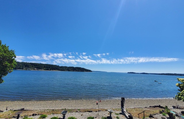 Gig Harbor Beach House - Hot Tub - Sauna