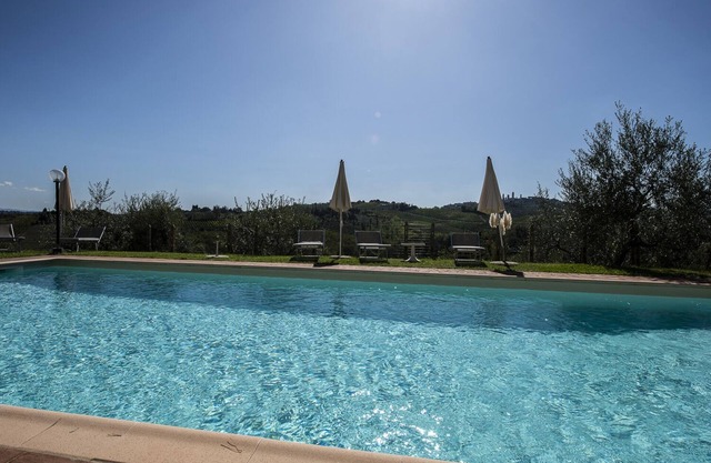 Gina, Wohnung mit Blick auf die Hügel von San Gimignano