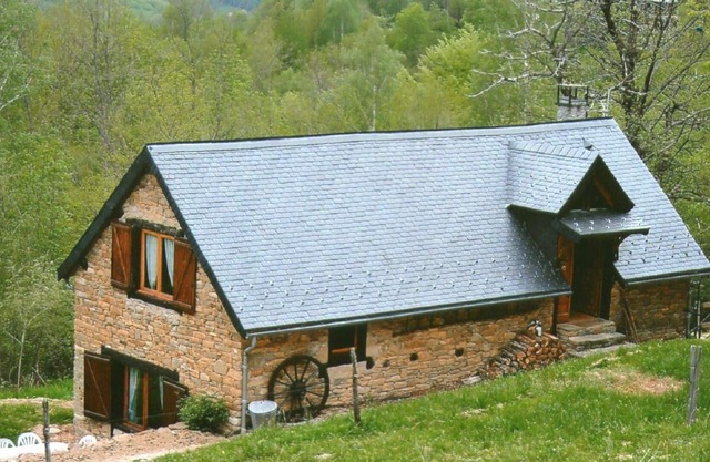 Gite in den Pyrenäen - Aleu kleines Dorf Ariegeois2 **