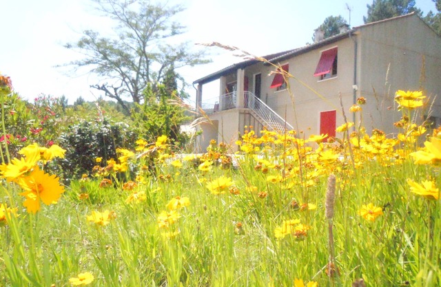 Gîte LE BOUFFAYOU - Freistehendes Haus mit großem Garten