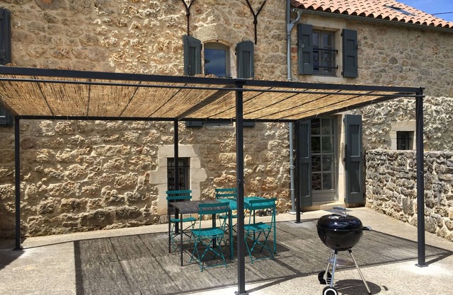 Mieten Sie ein Ferienhaus auf dem Causse Noir in Aveyron in der Nähe der Gorges du Tarn!