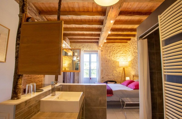 Gasthaus Saint-Pierre-de-Chignac, 4 Schlafzimmer, 8 Personen