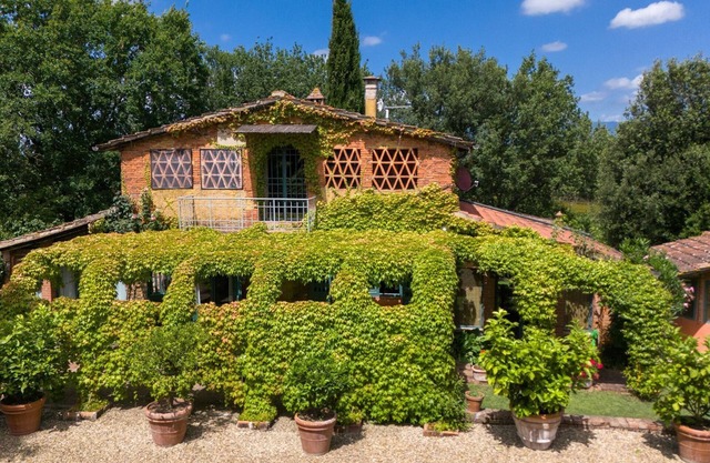 Giunchette Meri, Cavriglia, Arezzo and Cortona