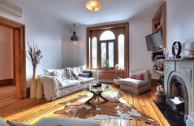 Schöne Brownstone in der Innenstadt von Montreal!