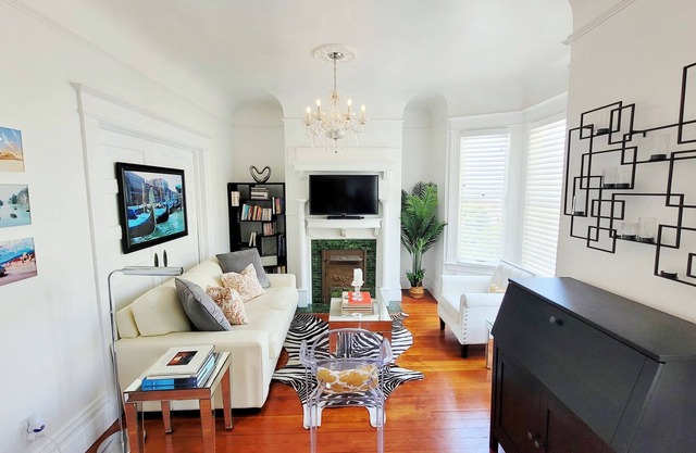 Glam Nob Hill - A Perfect Haven in a Central Location