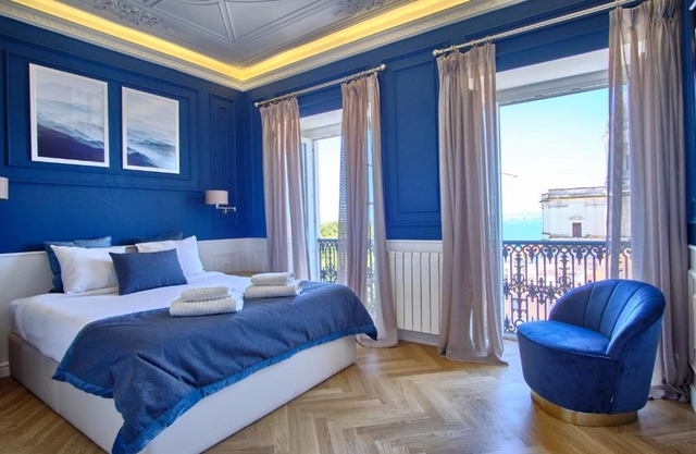 GLAMOROUS and CENTRAL ALFAMA RIVERVIEW