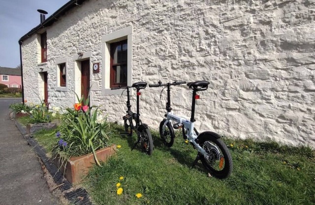 Glamping Barns & Bothy, in Caldbeck, Lake District