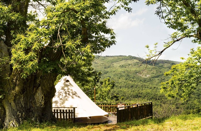 Glamping-Erlebnis im Herzen der Toskana mit Panoramablick