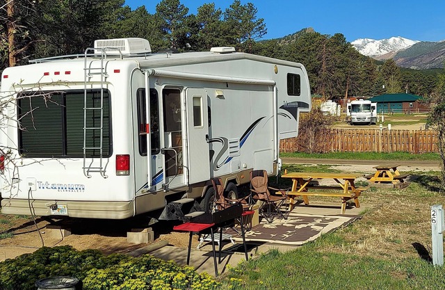 Glamping near Rocky Mountain National Park Dogs, Cool Nights, and S'mores!