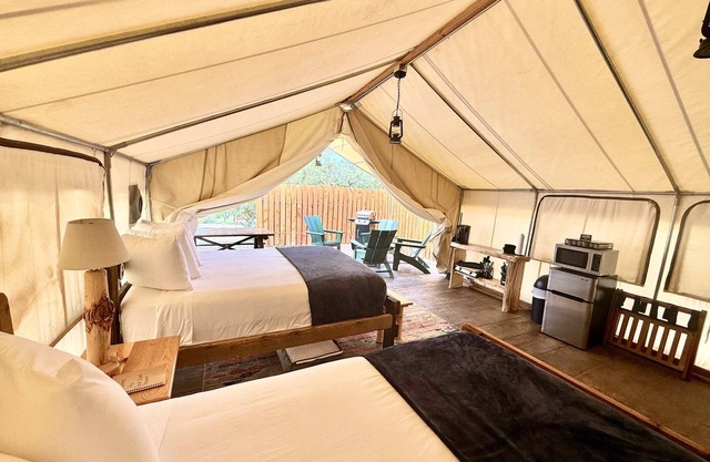 Zelt Nr. 1 im East Zion Resort (zwei Queensize-Betten)