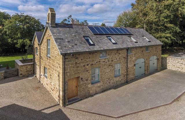 5 Schlafzimmer Unterkunft in Tanygroes, near Llangrannog