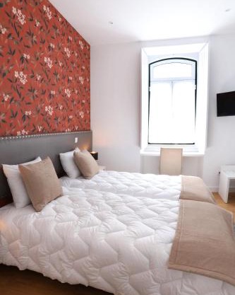 Glass Boutique - Rooms & Suites