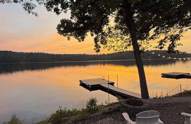 Glass Lake Cottage