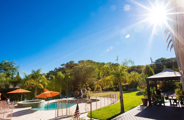 Glen Ellen Getaway mit Pool, Garten, Ansichten, Gebiet,