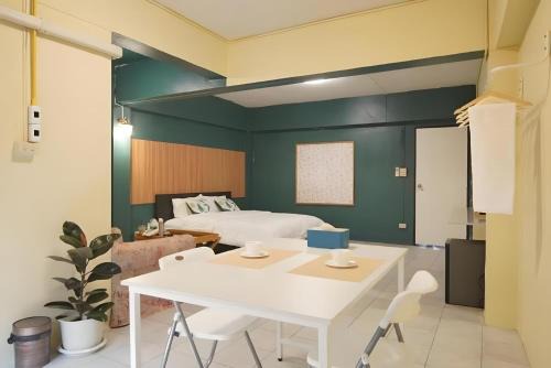 GO INN The Grand Palace - MRT Samyot Station