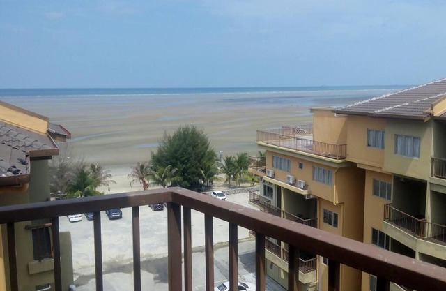 Gold Coast Morib Seaview 2 rooms Aircond Apartment