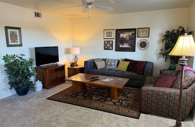 Golden Mesa Retreat by Mesquite Vacation Rentals with Local Activity Discounts!