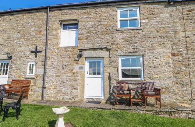 Goldsborough Cottage