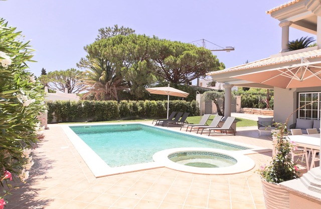Golf and Beach Villa in Algarve, Portugal