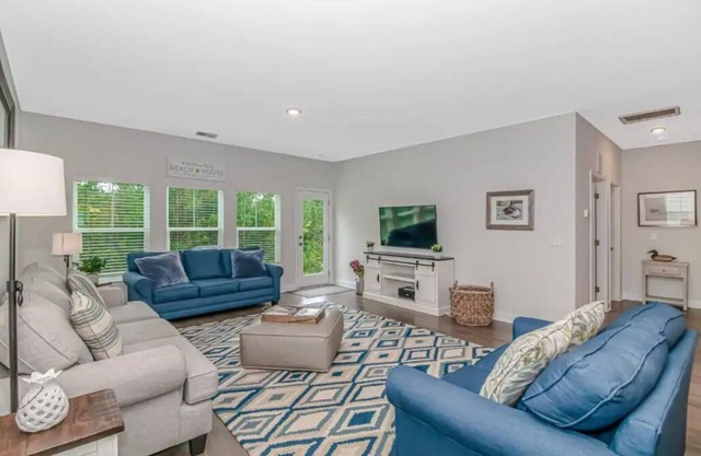 Golfers Getaway! Stunning Golf Course Home with Pool Table, Ping Pong, and More at Legends!