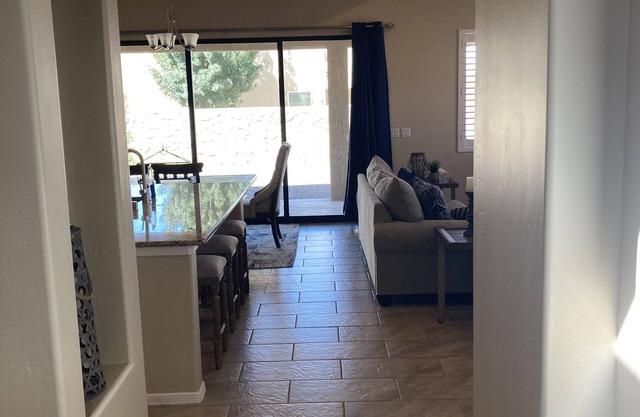 Golfers Paradise w/hot tub-2 Mins from Golfcourse