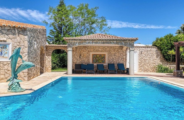 Golfinhos Magnificente 5 Bedroom Villa Situated on the Prestigious Carvoeiro Club